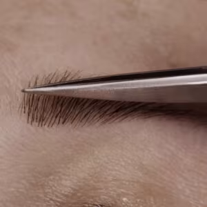Brow-Extensions-1-1024x1024-2-e1749581113375-300x300 Online Kurs Augenbrauenverlängerung