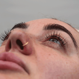 KOREAN-LASH-PAGE-4-e1757621376693-300x300 Online Kurs Koreanisches Wimpernlifting